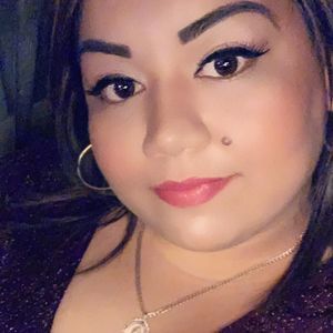 Meet your Posher, Noemi